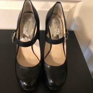MICHAEL Michael Kors Mary Jane Pumps Black 6M